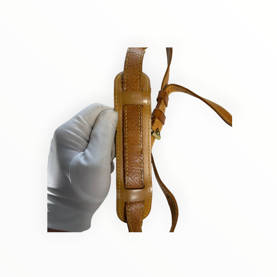 Bandoulière en cuir de vachette naturel Secondstore pour sac Louis Vuitton avec renfort d'épaule et détails dorés