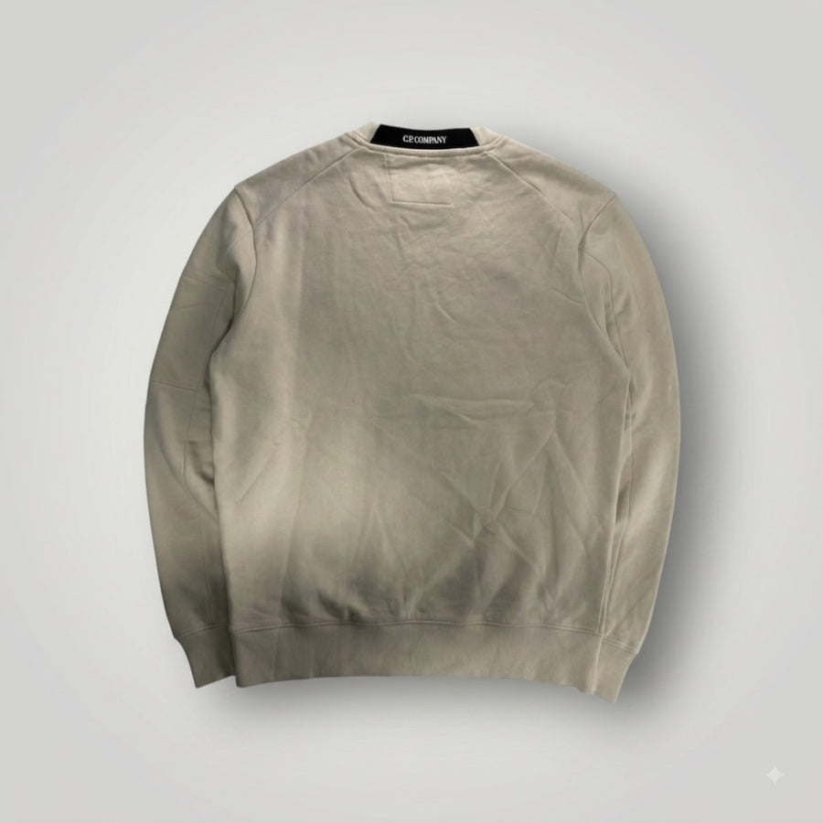 Vue arrière du sweat-shirt beige Secondstore C.P. Company en coton avec col rond et finitions côtelées