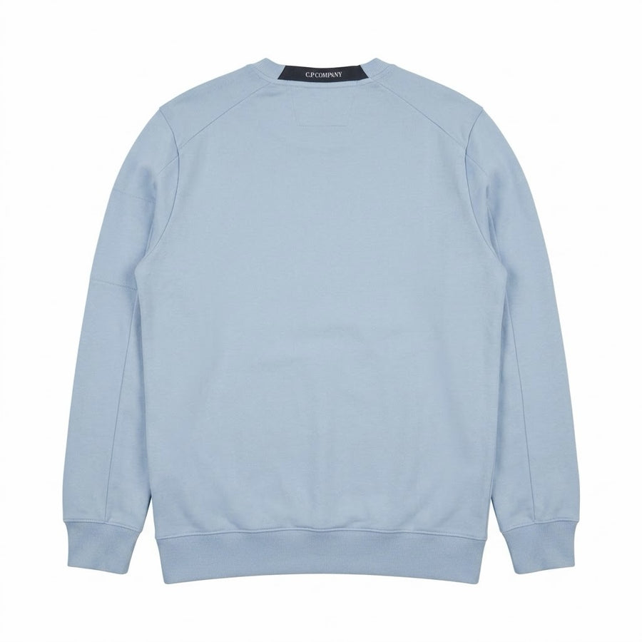 Vue arrière du sweat-shirt bleu ciel Secondstore C.P. Company en coton avec col rond et finitions côtelées.
