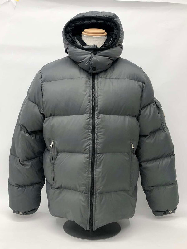 Doudoune Moncler grise à capuche