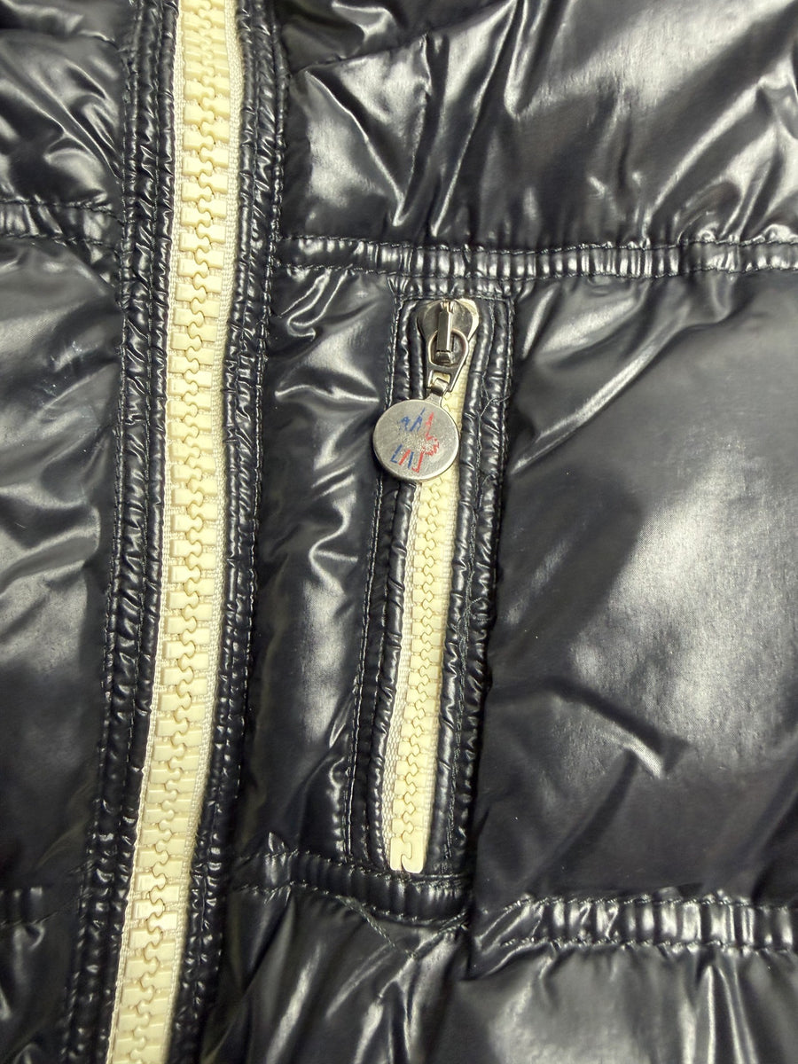 Doudoune Moncler noire gros logo