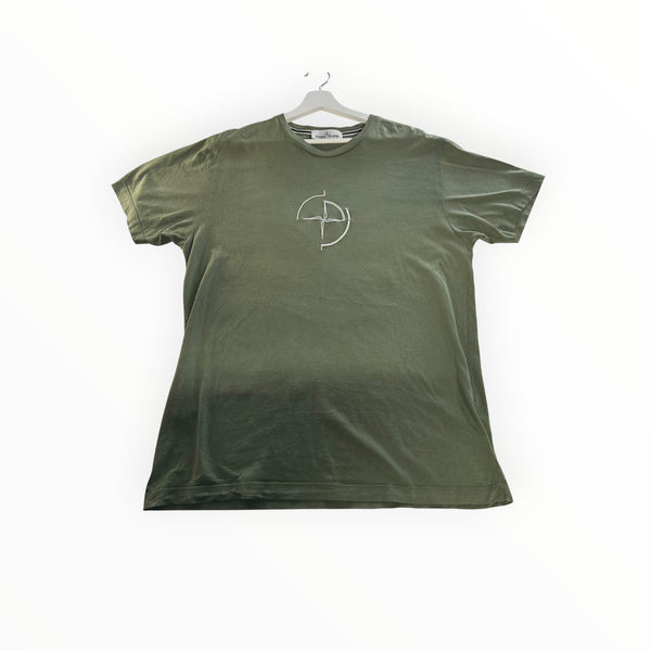 Secondstore olive green Stone Island cotton t-shirt with a white embroidered compass logo on the chest.
