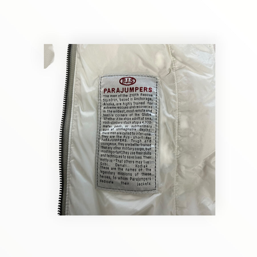 Secondstore PARAJUMPERS white jacket interior label with brand history and PJS logo patch