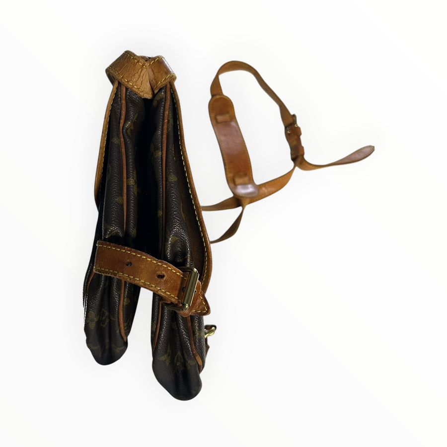 Sac bandoulière Secondstore Louis Vuitton en toile Monogram marron avec finitions en cuir patiné et détails dorés