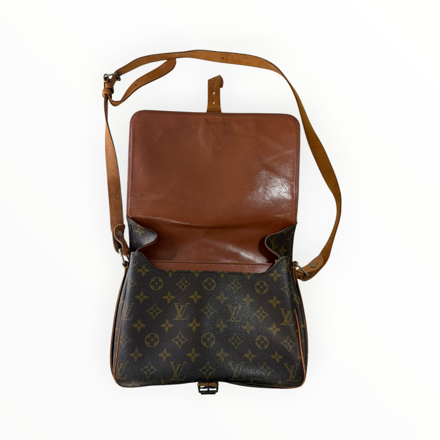 Sac bandoulière Secondstore Louis Vuitton en toile Monogram marron avec finitions en cuir naturel et rabat ouvert