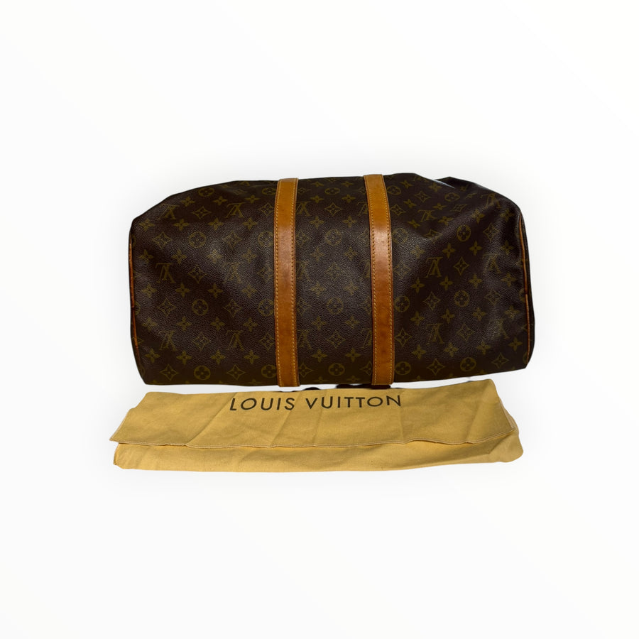 Sac de voyage Secondstore Louis Vuitton Keepall en toile Monogram marron avec finitions en cuir et sa housse de protection