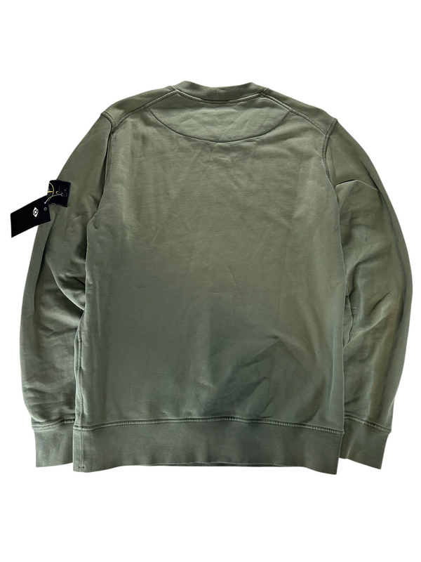 Vue arrière du sweat-shirt Secondstore Stone Island vert olive en coton avec badge boussole sur la manche