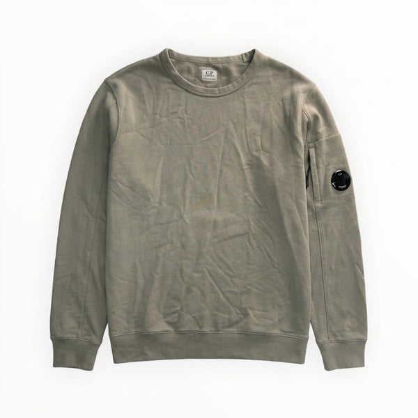 Sweat-shirt Secondstore C.P. Company taupe en coton avec col rond et lentille signature sur la manche gauche