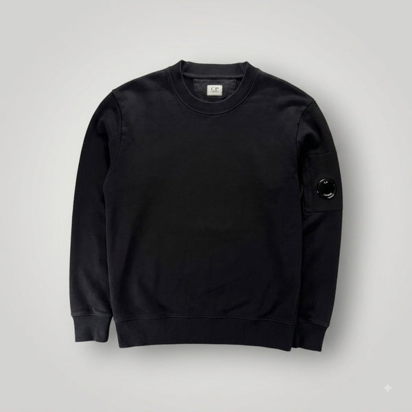 Sweat-shirt noir Secondstore C.P. Company en coton avec col rond et lentille emblématique sur la manche gauche