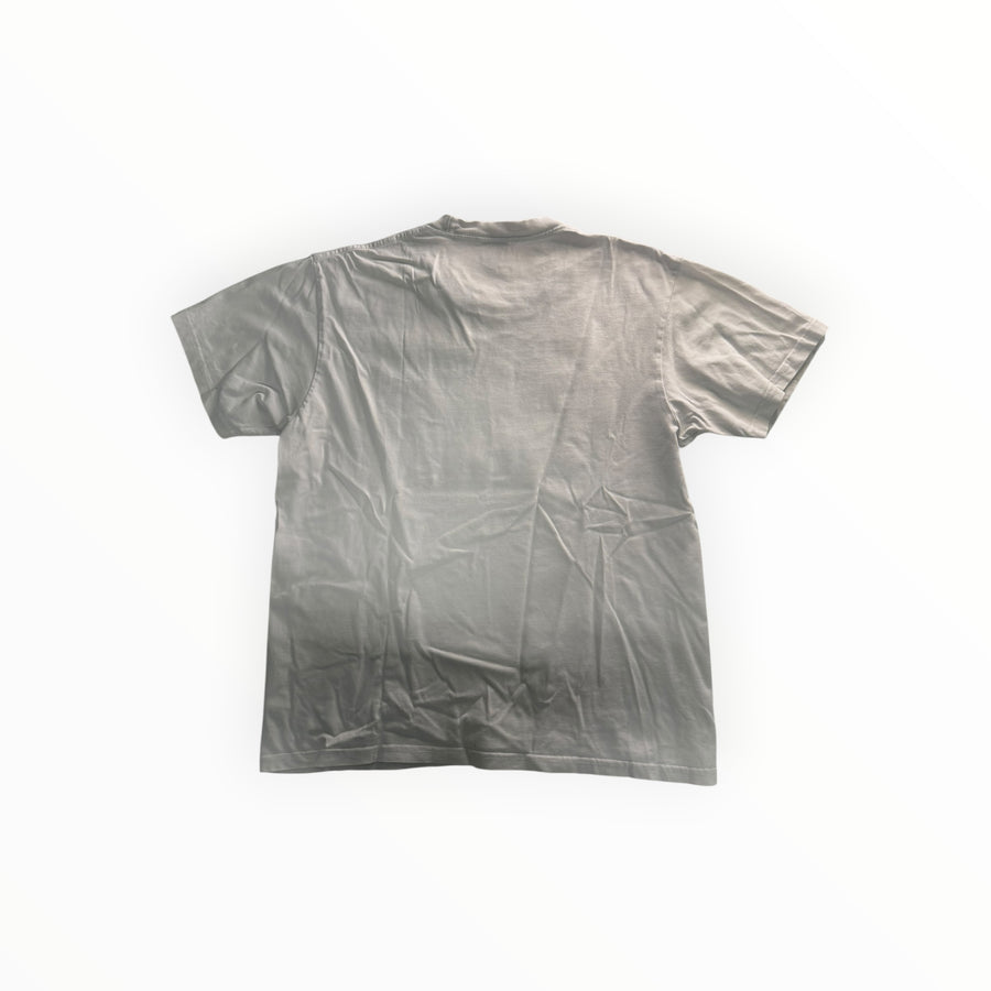 Vue arrière du t-shirt Supreme en coton blanc de Secondstore avec col rond et coupe décontractée