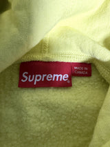 Sweat à capuche Supreme x KAWS Chalk Logo jaune