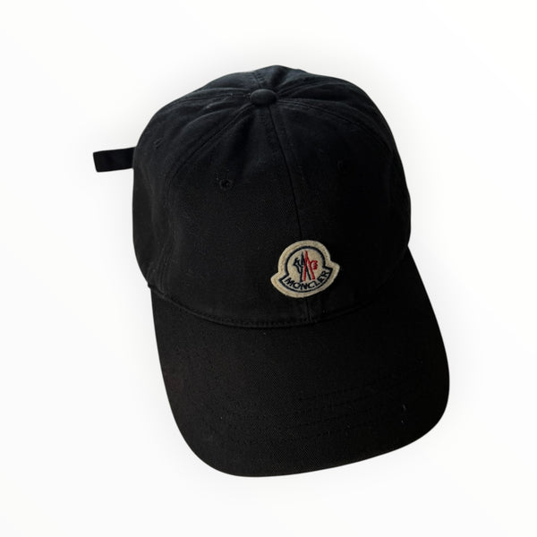 Casquette de baseball Secondstore noire en coton avec logo Moncler brodé sur le devant
