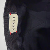 Etiquette de marque GUCCI à l'intérieur d'une casquette de baseball Secondstore noire avec finitions soignées