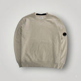 Sweat-shirt Secondstore C.P. Company beige en coton avec col rond et lentille emblématique sur la manche gauche