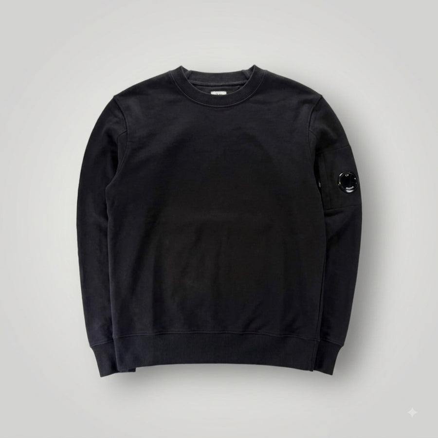 Sweat-shirt noir Secondstore C.P. COMPANY en coton avec col rond et poche zippée à lentille sur la manche