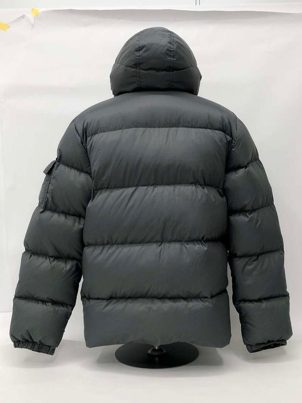 Doudoune Moncler grise à capuche