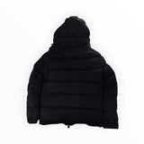 Doudoune noire à capuche Secondstore avec matelassage horizontal et finitions techniques de haute qualité