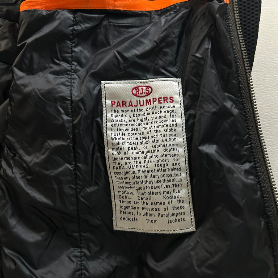 Secondstore PARAJUMPERS hooded jacket interior label with brand history and signature orange trim detail