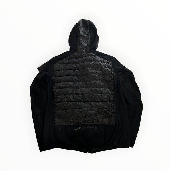 Vue arrière de la veste hybride noire Secondstore Parajumpers avec panneaux matelassés et maille technique.