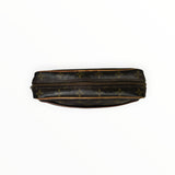 Pochette Secondstore Louis Vuitton en toile Monogram marron avec fermeture zippée et finitions en cuir