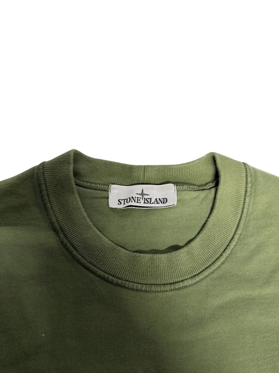 Pull Stone Island vert classique - col et étiquette