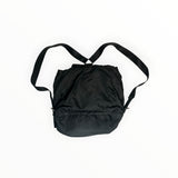 Sac à dos Secondstore Prada en nylon noir avec bretelles ajustables et design minimaliste iconique