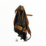 Sac bandoulière Secondstore Louis Vuitton en toile Monogram marron avec finitions en cuir naturel, vue de profil