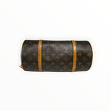 Sac à main cylindrique Louis Vuitton Papillon en toile Monogram et cuir naturel, disponible chez Secondstore.