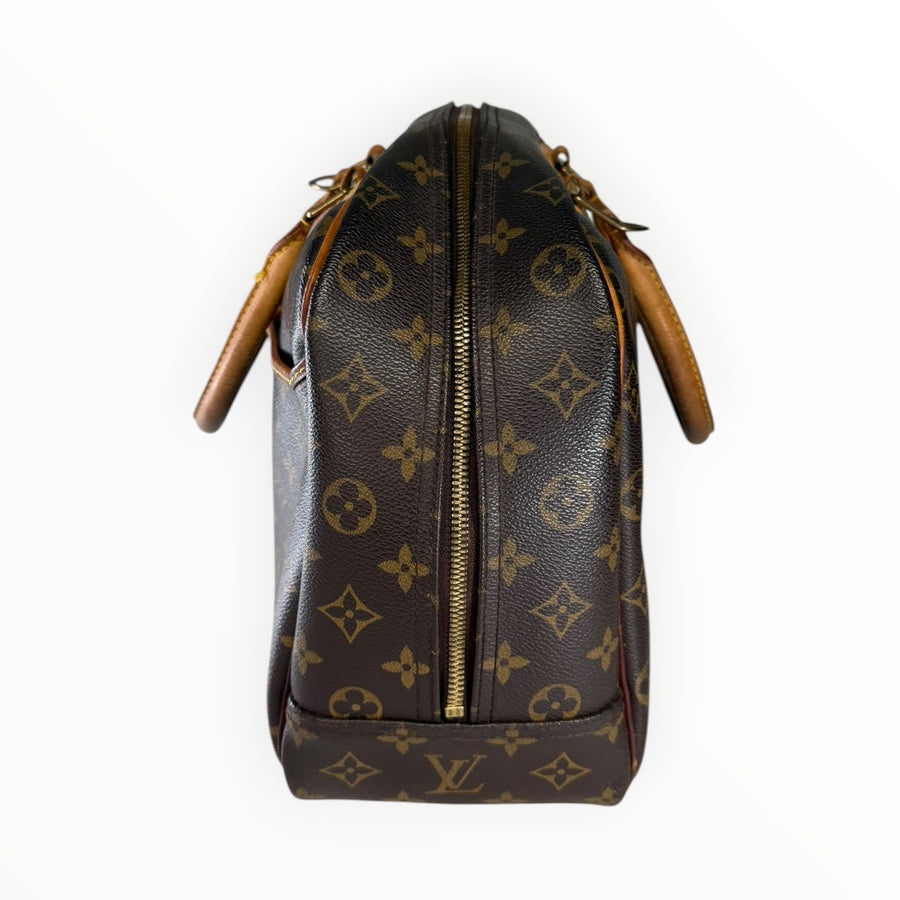 Vue de profil du sac à main Secondstore Louis Vuitton en toile Monogram marron avec finitions en cuir et zip doré
