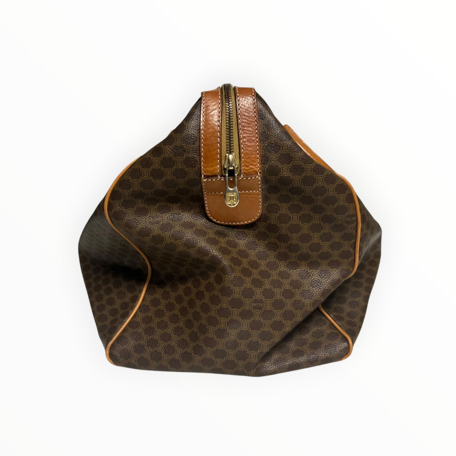 Sac de voyage Secondstore Celine en toile enduite Macadam marron avec finitions en cuir miel et détails dorés