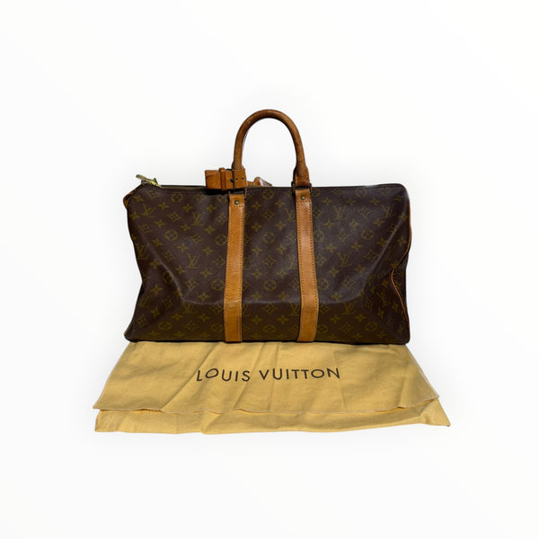 Sac de voyage Secondstore Louis Vuitton Keepall en toile Monogram marron avec finitions en cuir et housse de protection