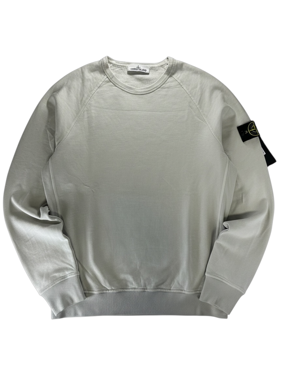 Secondstore Stone Island light grey cotton crewneck sweatshirt with raglan sleeves and signature compass sleeve badge