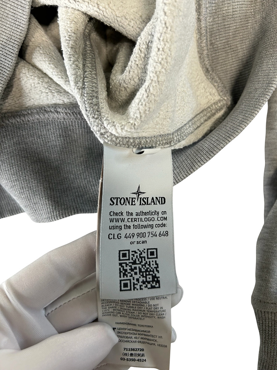 Secondstore Stone Island grey cotton sweatshirt interior label with Certilogo authenticity code and QR code
