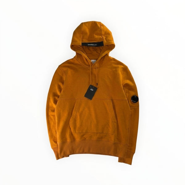Sweat à capuche Secondstore C.P. Company orange en coton avec poche kangourou et lentille emblématique sur la manche