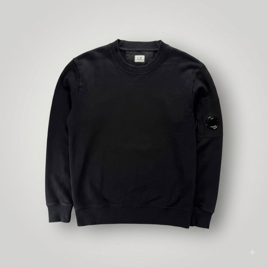 Sweat-shirt noir Secondstore C.P. Company en coton avec col rond et lentille emblématique sur la manche gauche