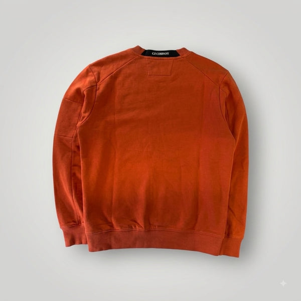 Sweat-shirt Secondstore C.P. Company orange à col rond en coton avec logo au col, vue arrière