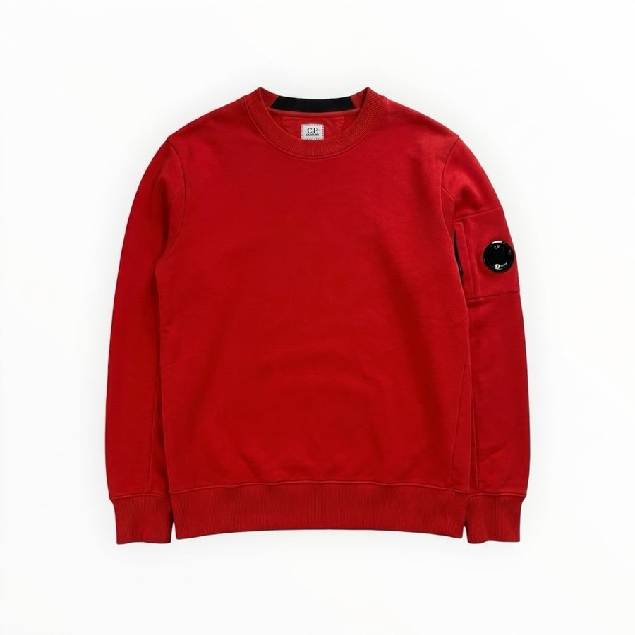 Sweat-shirt rouge Secondstore C.P. Company en coton avec col rond et poche à lentille iconique sur la manche gauche