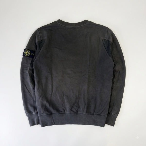 Sweat-shirt Secondstore Stone Island gris anthracite en coton avec badge boussole emblématique sur la manche