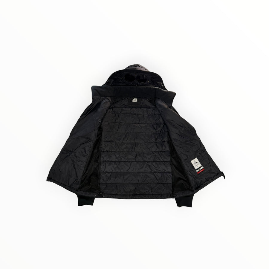 Veste Goggle Jacket noire Secondstore avec capuche à lunettes intégrées et intérieur matelassé technique