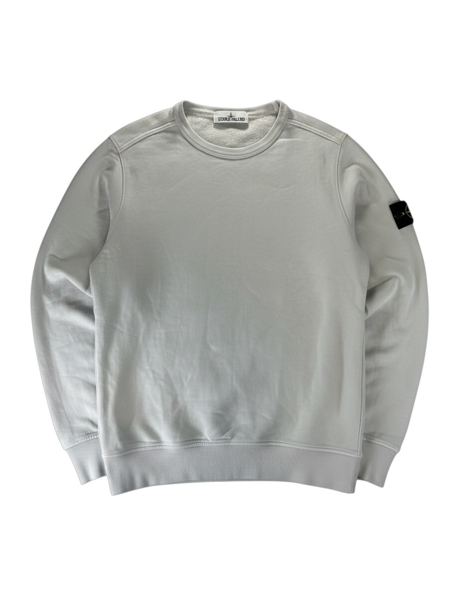 Secondstore white Stone Island crewneck sweatshirt in soft cotton with signature compass patch on the left sleeve